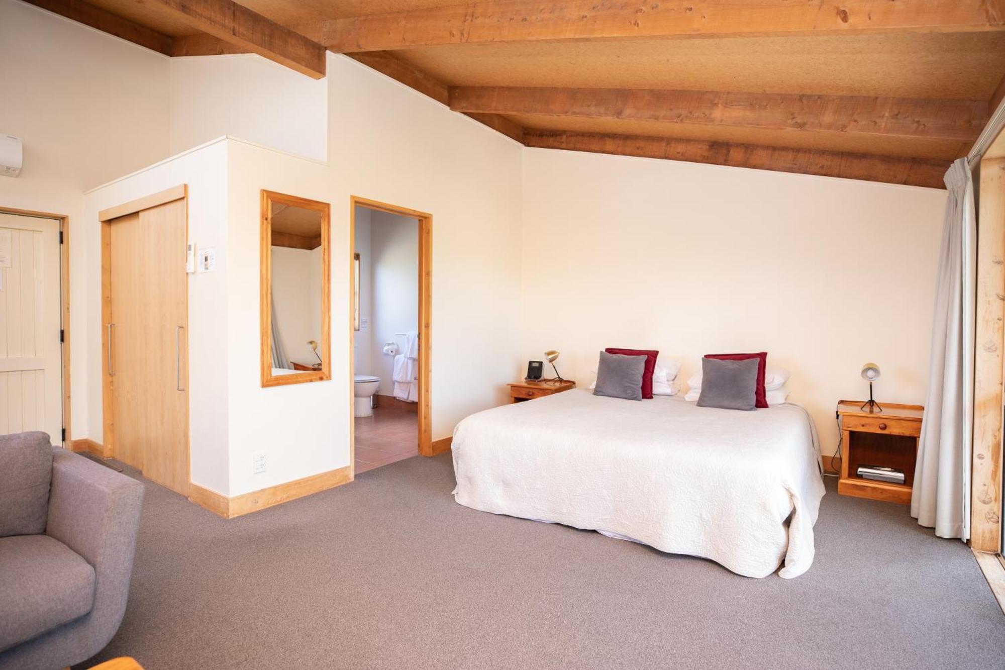Margrain Vineyard Villas Martinborough Esterno foto