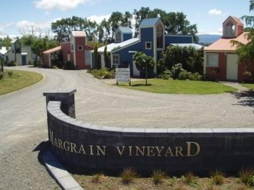 Margrain Vineyard Villas Martinborough Esterno foto