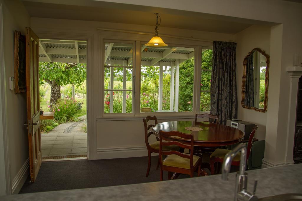 Margrain Vineyard Villas Martinborough Esterno foto
